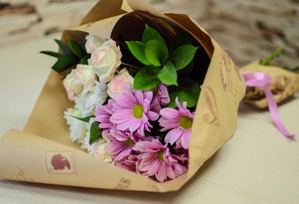 Букет цветов из: Розы и Хризантемы в Щёлково