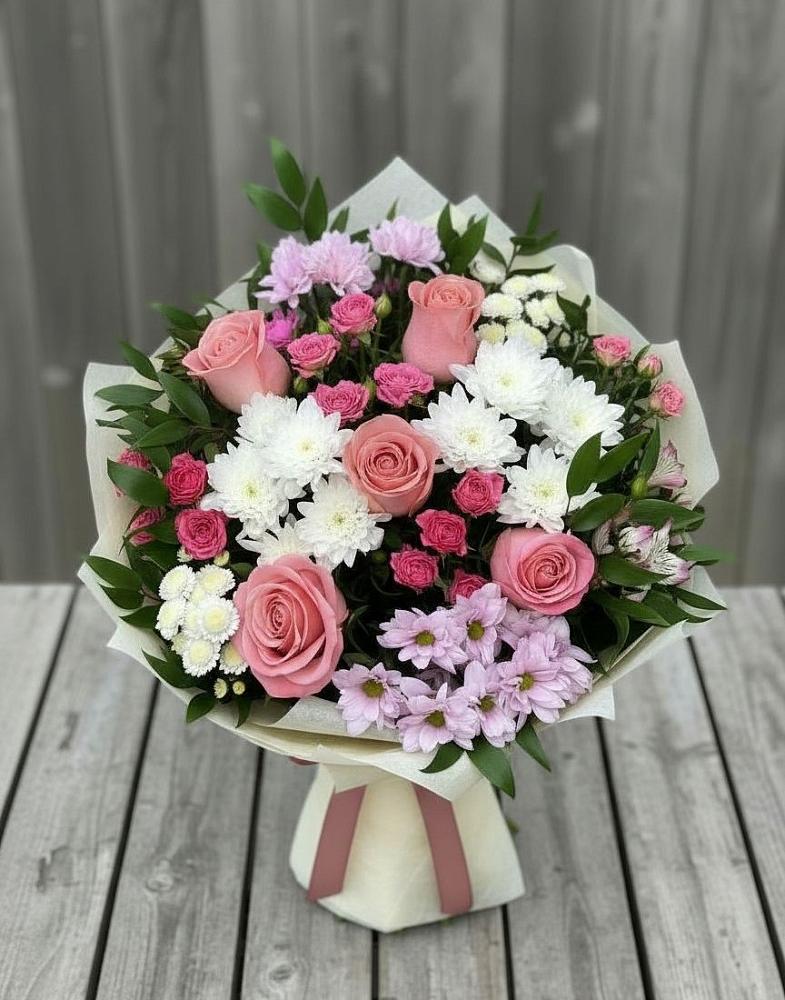 Букет цветов из: Альстромерии, Гвоздики, Розы и Хризантемы в Щёлково