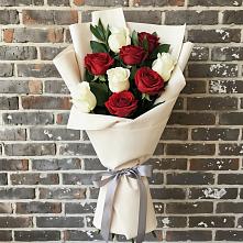 Букет цветов из:  Розы в Щёлково