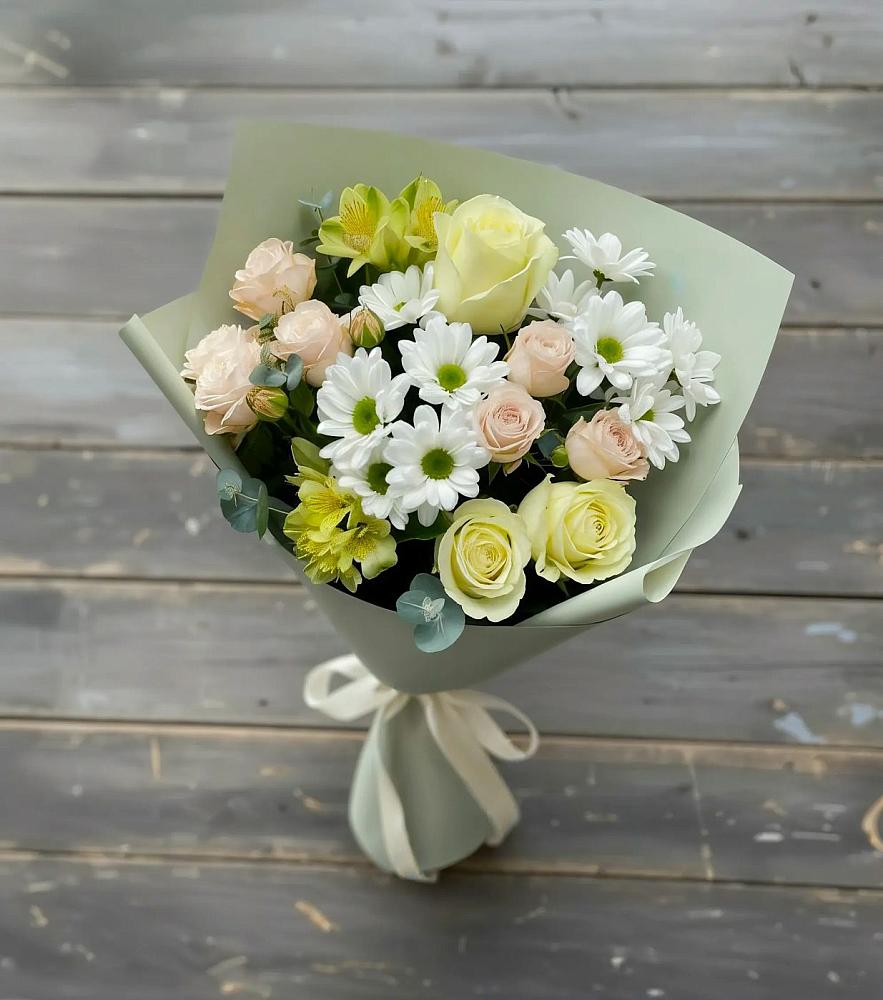 Букет цветов из: Альстромерии, Розы и Хризантемы в Щёлково