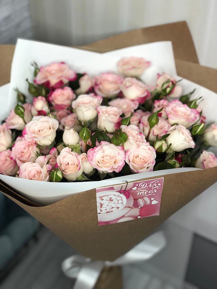 Букет цветов из: Розы в Щёлково