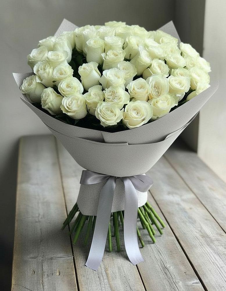 Букет 35 Белых роз в Щёлково