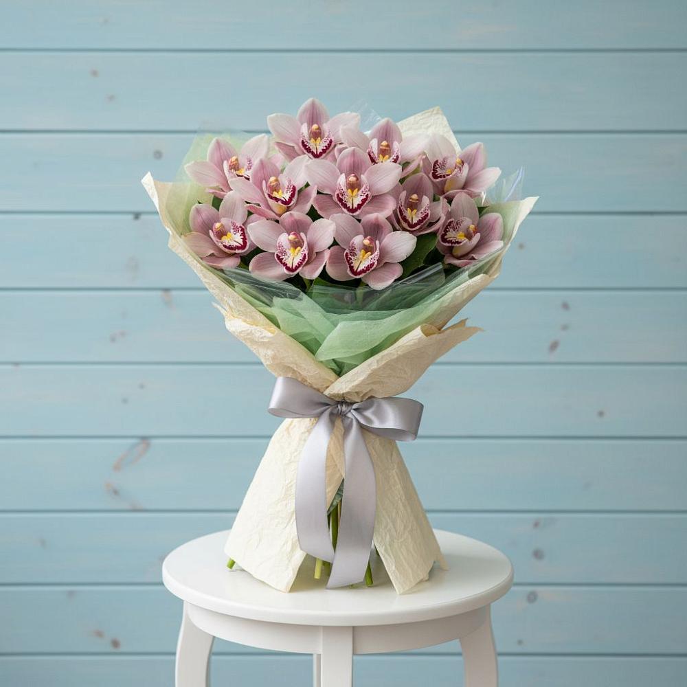 Букет цветов из: Орхидеи и Розы в Щёлково