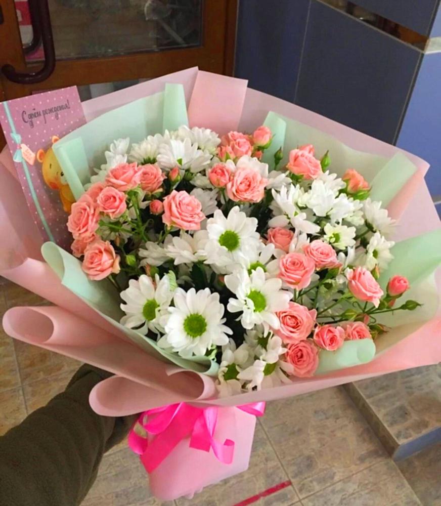 Букет цветов из: Розы и Хризантемы в Щёлково