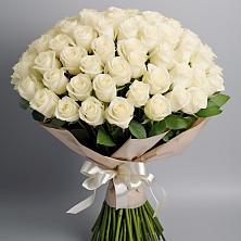 Букет 101 беля роза Белоснежка в Щёлково
