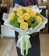 Букет цветов из:  Хризантемы и Розы в Щёлково