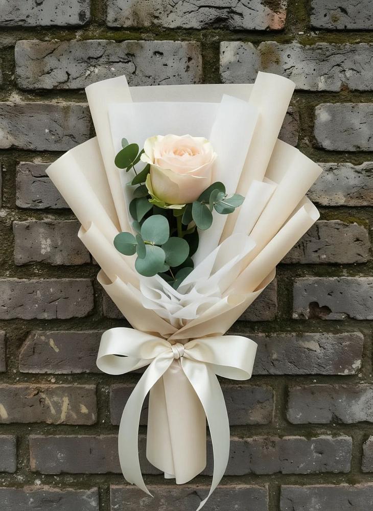 Букет цветов из: Розы в Щёлково