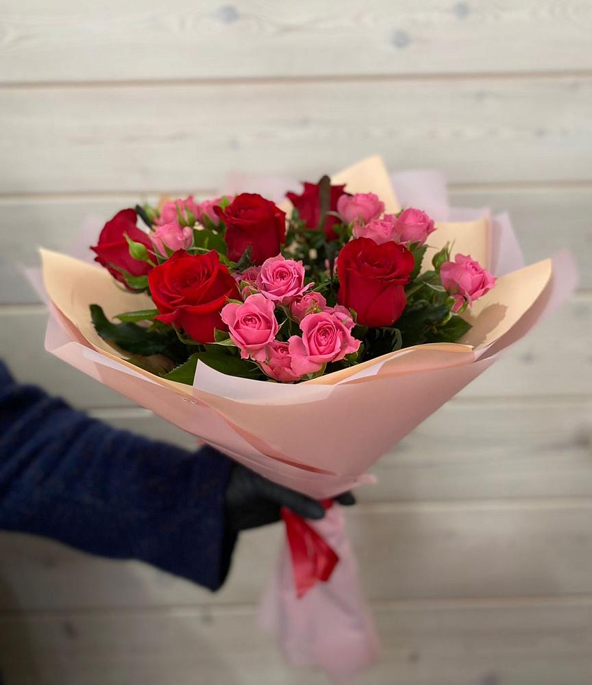 Букет цветов из: Розы в Щёлково