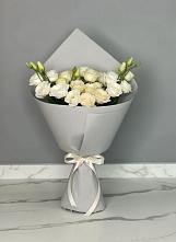 Букет цветов из:  Розы и Лизиантусы в Щёлково